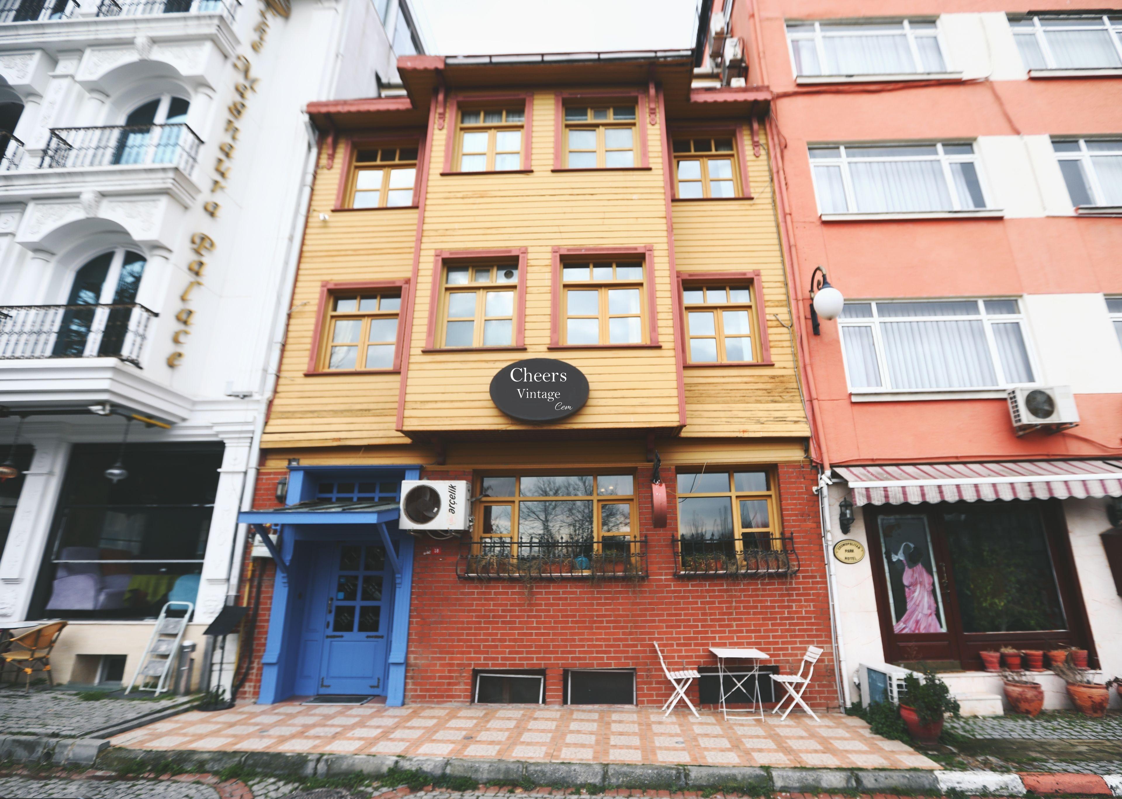 Cheers Vintage Hostel — Photos 2
